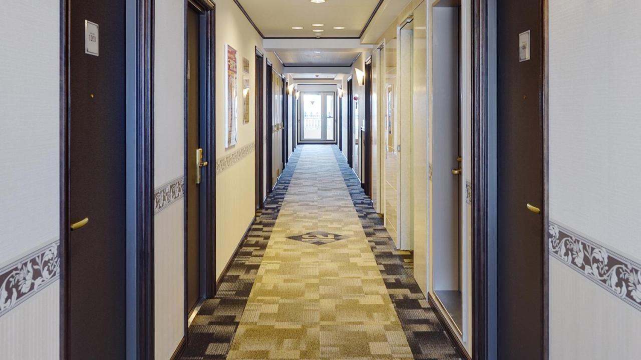 Toyoko Inn Okayama Eki Higashi Guchi Exterior foto